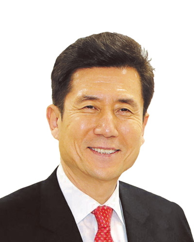 浦項(xiàng)市市長(zhǎng)李康德個(gè)人照片.jpg