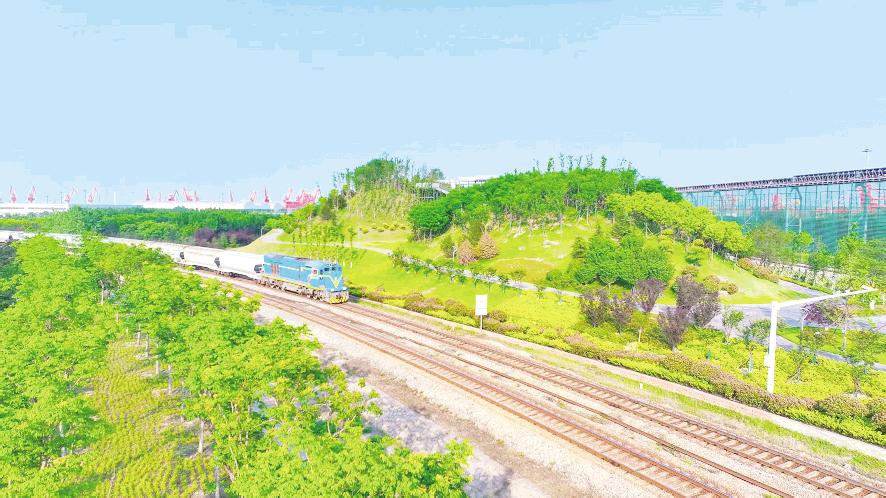 日照港鐵運(yùn)公司裝車量環(huán)比提升17.6%
